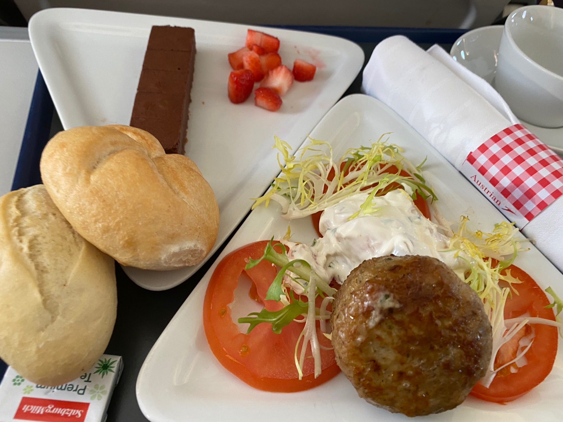 エアマルタとオーストリア航空の飯 二階堂ドットコム エアマルタとオーストリア航空の飯 二階堂ドットコム